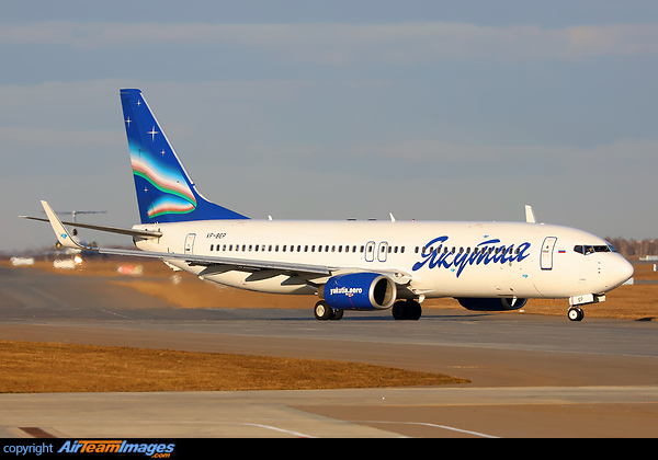 Boeing 737-8Q8 Boeing 737-8Q8