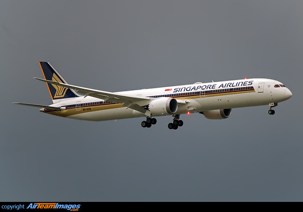 Boeing 787-10 Dreamliner Boeing 787-10 Dreamliner