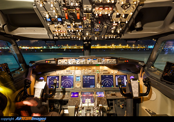 Boeing 737-8K5 Boeing 737-8K5