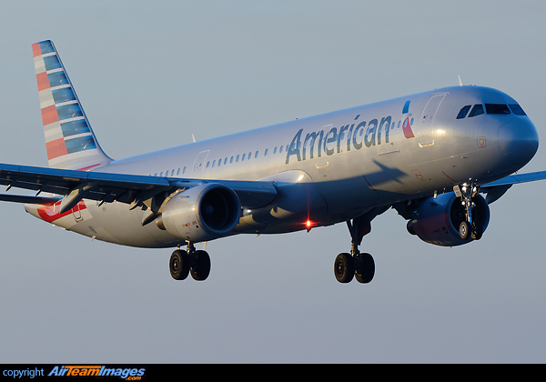 Airbus A321-211 Airbus A321-211