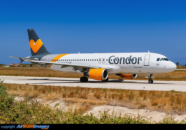Airbus A320-212 Airbus A320-212