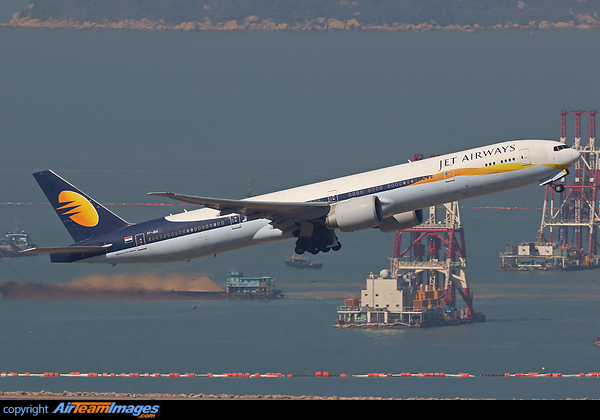 Boeing 777-35R/ER Boeing 777-35R/ER