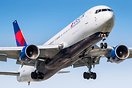 Boeing 767-332/ER