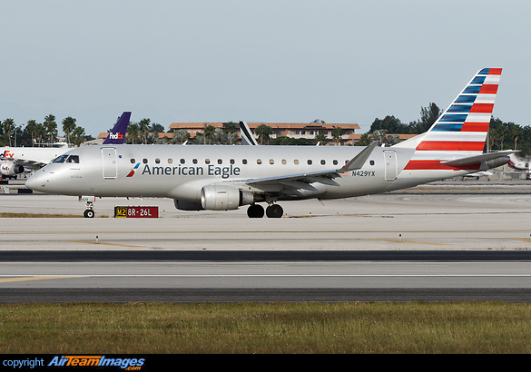Embraer ERJ-175LR Embraer ERJ-175LR
