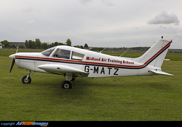 Piper PA-28-140 Cherokee Piper PA-28-140 Cherokee
