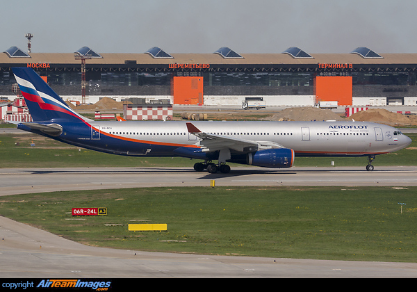 Airbus A330-343 Airbus A330-343
