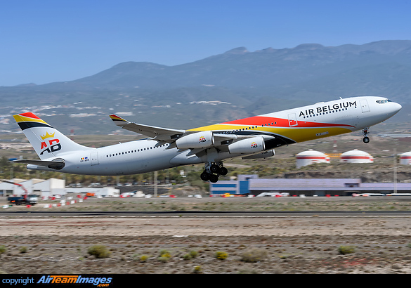 Airbus A340-313 Airbus A340-313