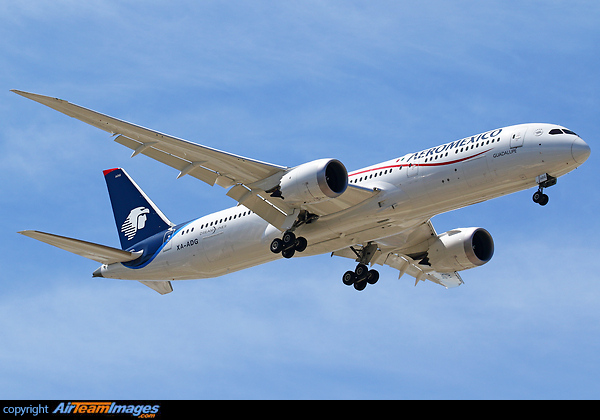 Boeing 787-9 Dreamliner Boeing 787-9 Dreamliner
