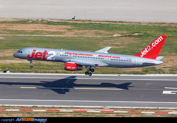 Boeing 757-236 Boeing 757-236