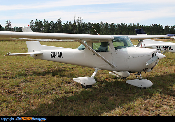 EAA Convention and Fly In. Cessna Razzo 160L