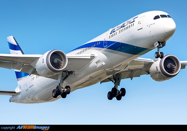 Boeing 787-9 Dreamliner Boeing 787-9 Dreamliner
