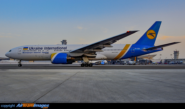 Boeing 777-28E/ER Boeing 777-28E/ER