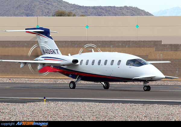 Piaggio P-180 Avanti II Piaggio P-180 Avanti II
