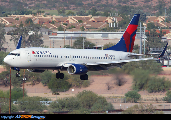 Boeing 737-832 Boeing 737-832