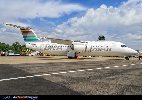 British Aerospace Avro RJ100 British Aerospace Avro RJ100