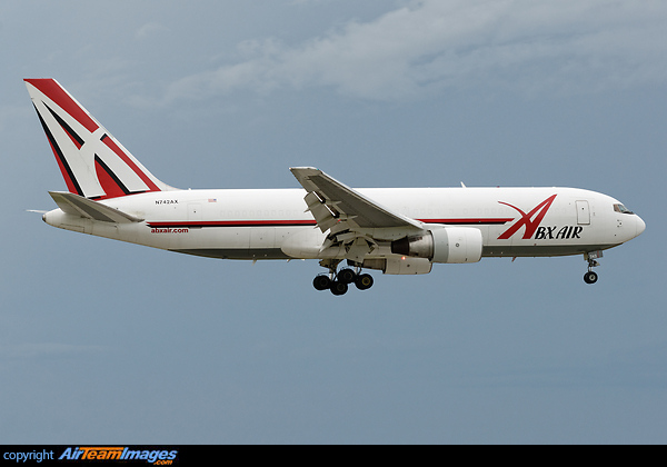 Boeing 767-232(BDSF) Boeing 767-232(BDSF)