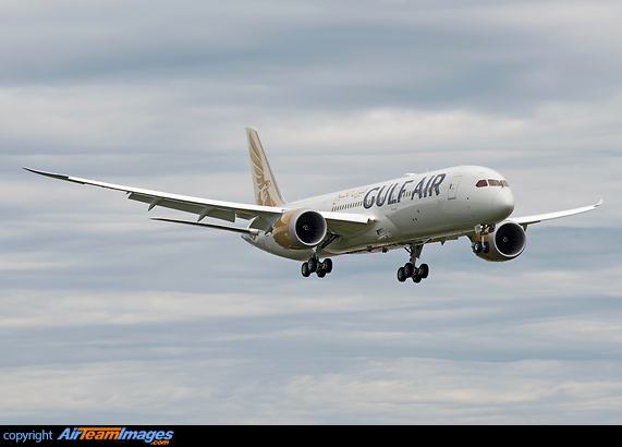 Gulf Air's second dreamliner landing after her first flight Boeing 787-9 Dreamliner