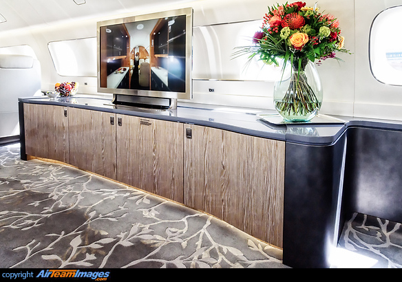 Embraer Lineage 1000 Embraer Lineage 1000