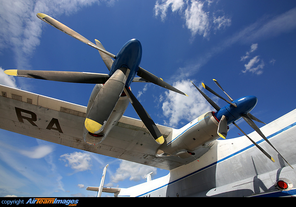 Antonov An-22 Antonov An-22