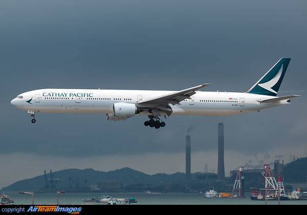 Boeing 777-367 Boeing 777-367