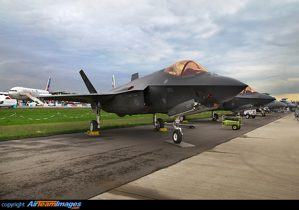 F-35A Lightning II F-35A Lightning II