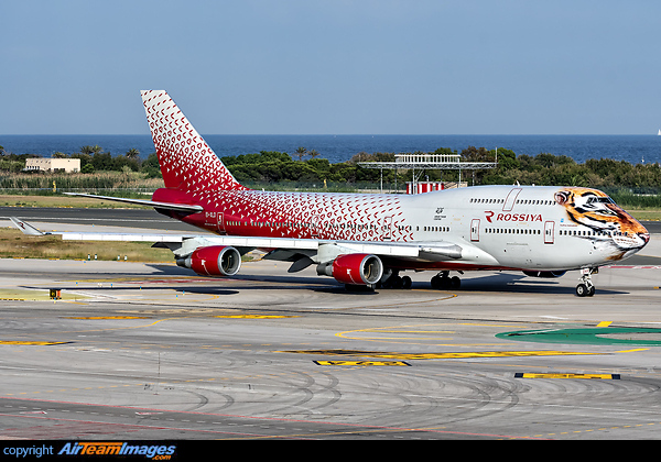 Boeing 747-446 Boeing 747-446