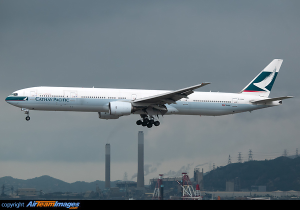 Boeing 777-367 Boeing 777-367