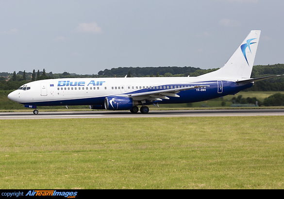 Boeing 737-883 Boeing 737-883