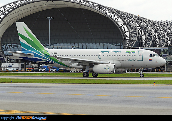 Airbus A319-132 Airbus A319-132