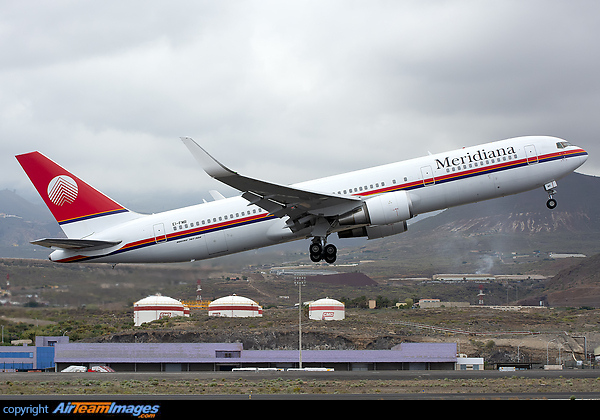 Boeing 767-304/ER Boeing 767-304/ER