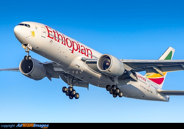 Boeing 777-260/LR Boeing 777-260/LR