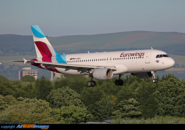Airbus A320-216 Airbus A320-216