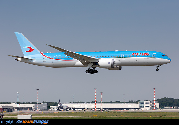 Boeing 787-9 Dreamliner Boeing 787-9 Dreamliner