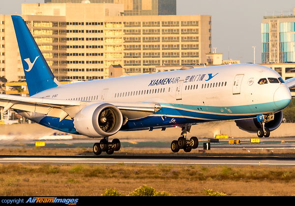 Boeing 787-9 Dreamliner Boeing 787-9 Dreamliner