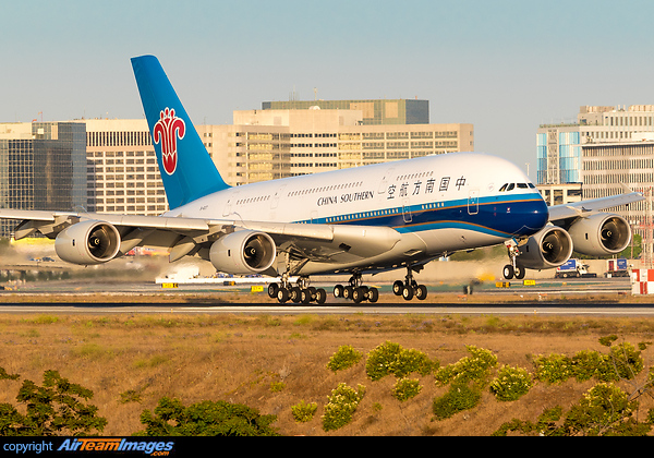 Airbus A380-841 Airbus A380-841