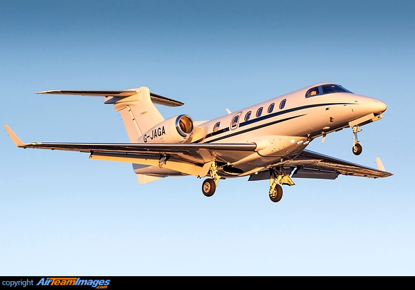 Embraer Phenom 300 Embraer Phenom 300