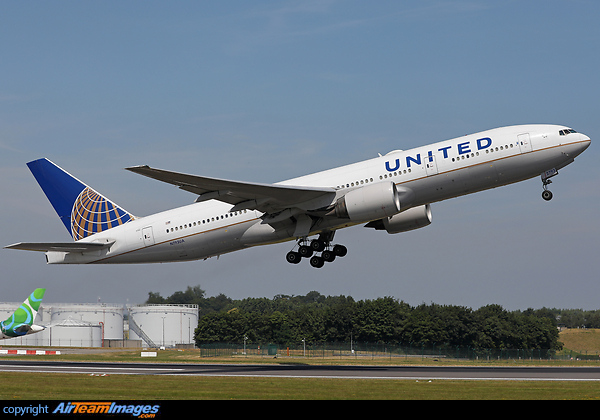 Boeing 777-222/ER Boeing 777-222/ER