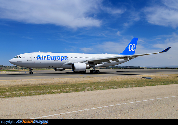 Airbus A330-202 Airbus A330-202
