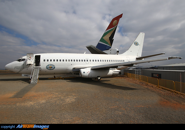 Preserved here since 14th of September 2014 as part of the collection of South African Airways Museum Society.
Latest operator Star Air Cargo. Boeing 737-219/Adv