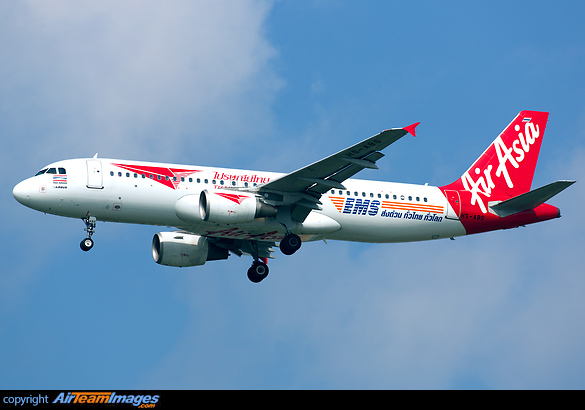Airbus A320-216 Airbus A320-216