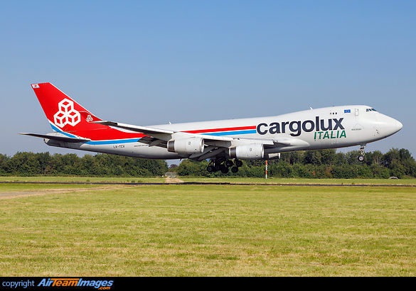 Boeing 747-4R7F/SCD Boeing 747-4R7F/SCD