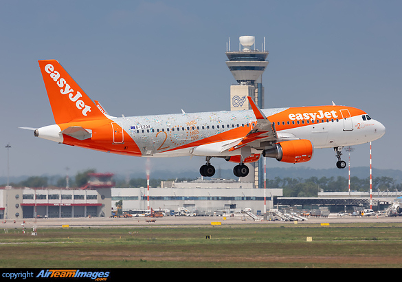 Airbus A320-214 Airbus A320-214