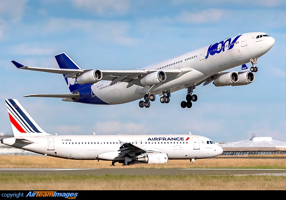 Airbus A340-313X Airbus A340-313X