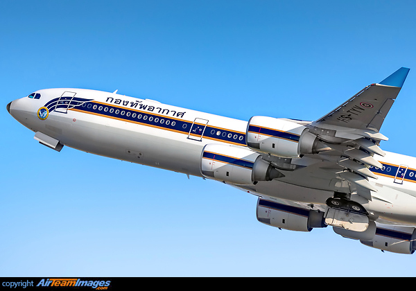 Airbus A340-541 Airbus A340-541