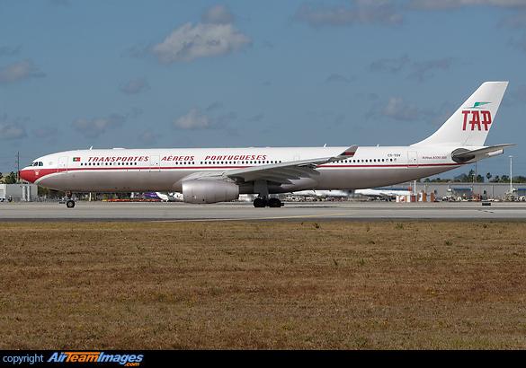Airbus A330-343 Airbus A330-343
