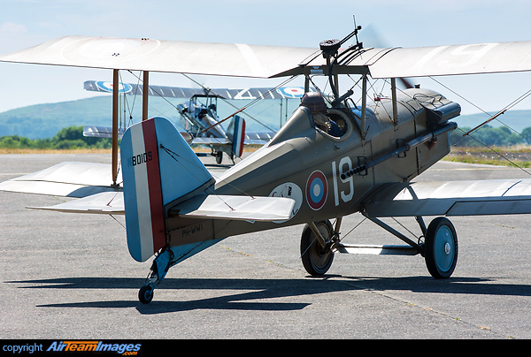 Royal Aircraft Factory SE-5A Royal Aircraft Factory SE-5A
