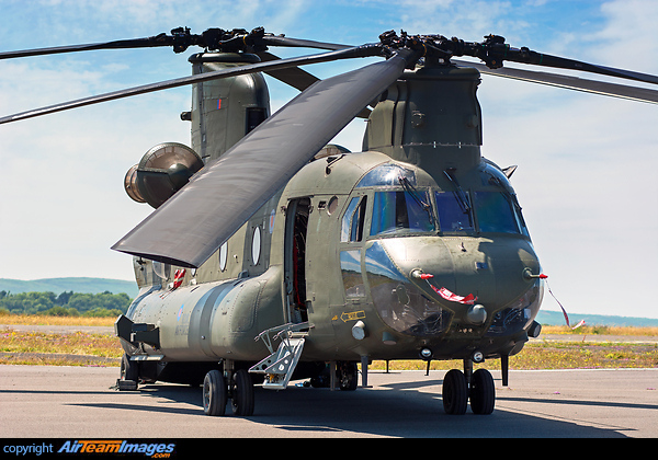 Boeing Chinook HC2A Boeing Chinook HC2A