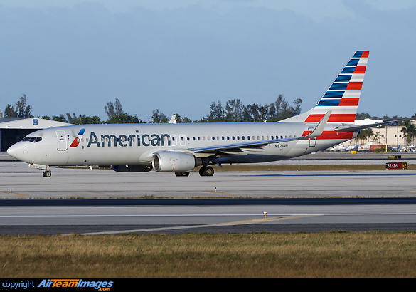 Boeing 737-823 Boeing 737-823