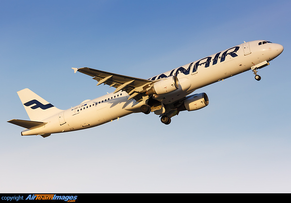 Airbus A321-211 Airbus A321-211