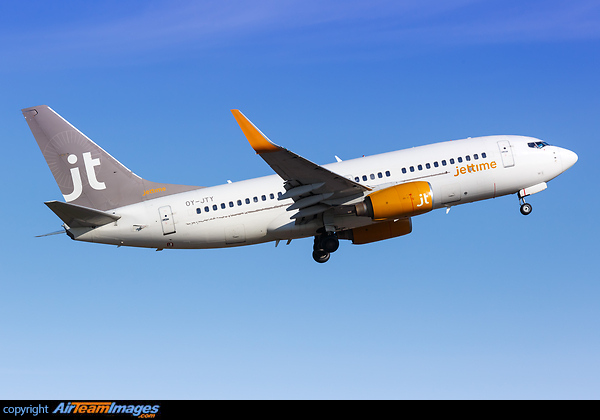 Boeing 737-7Q8 Boeing 737-7Q8